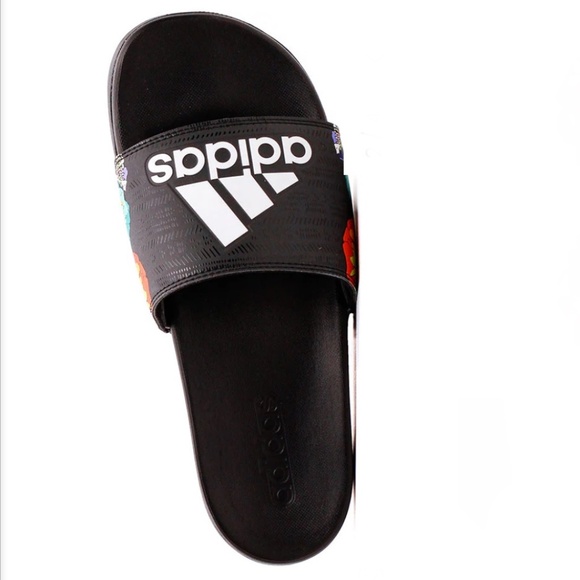 Brand New Adidas Adilette Comfort Slides Sandals - Picture 4 of 5
